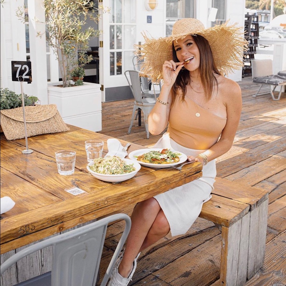 Straw hat